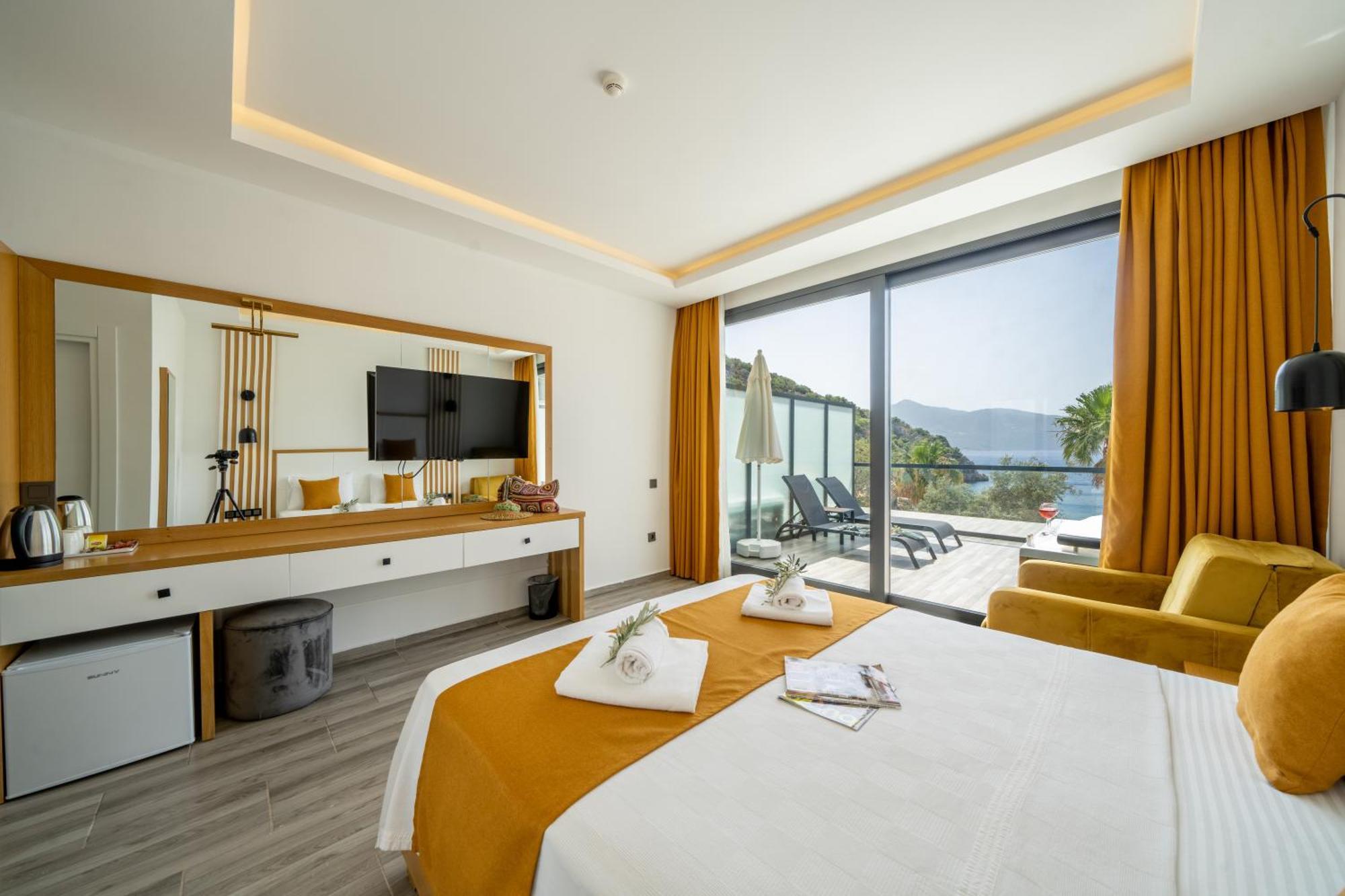 Kalkan Beach Park Hotel Kas Exterior photo