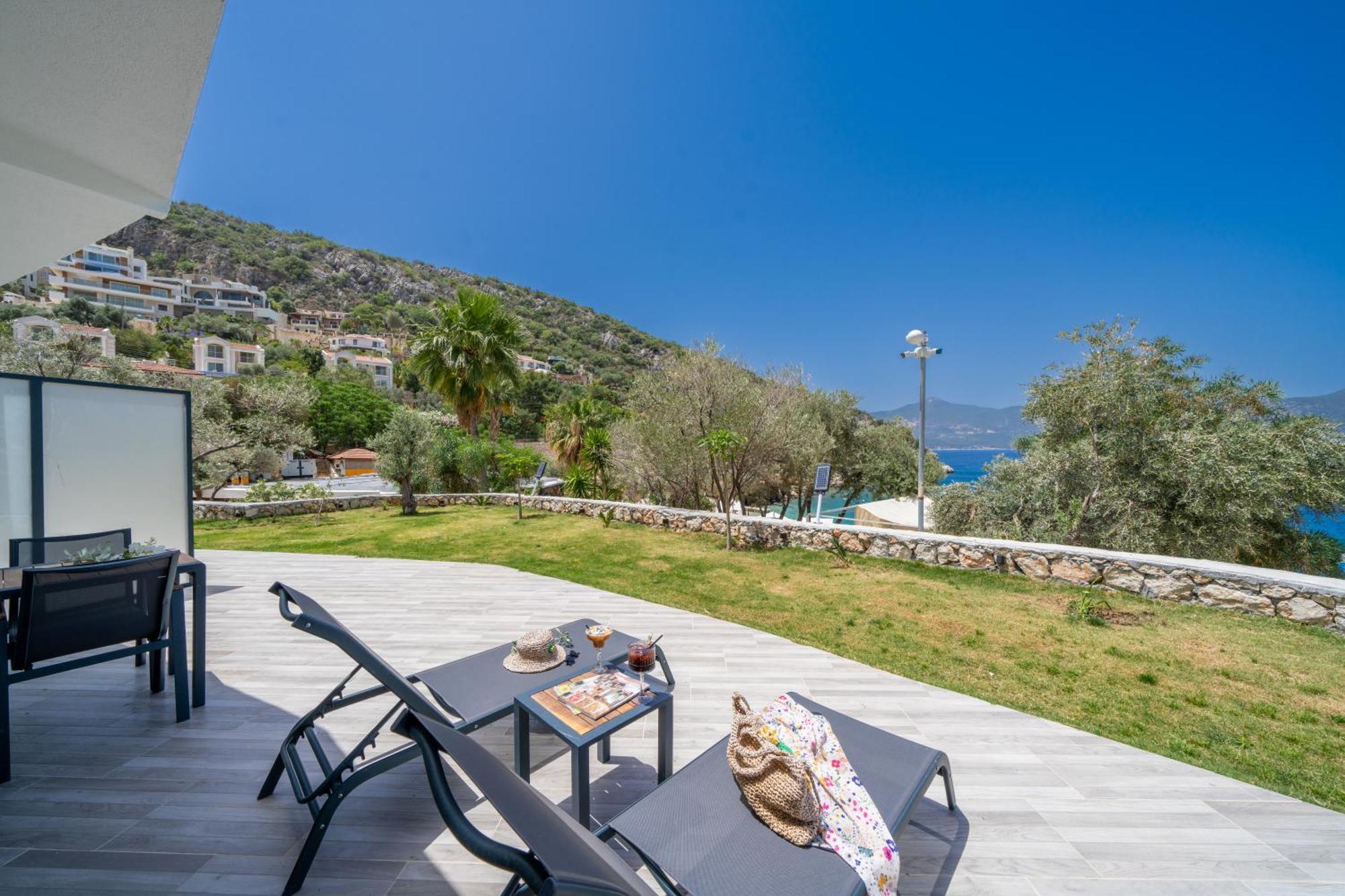 Kalkan Beach Park Hotel Kas Exterior photo
