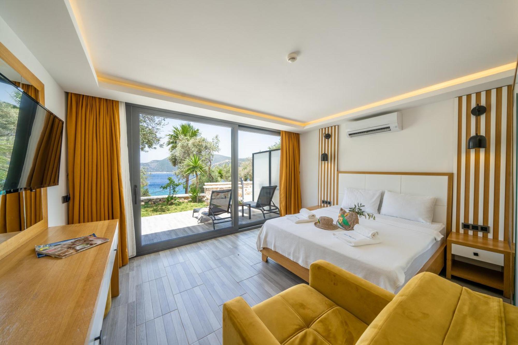Kalkan Beach Park Hotel Kas Exterior photo