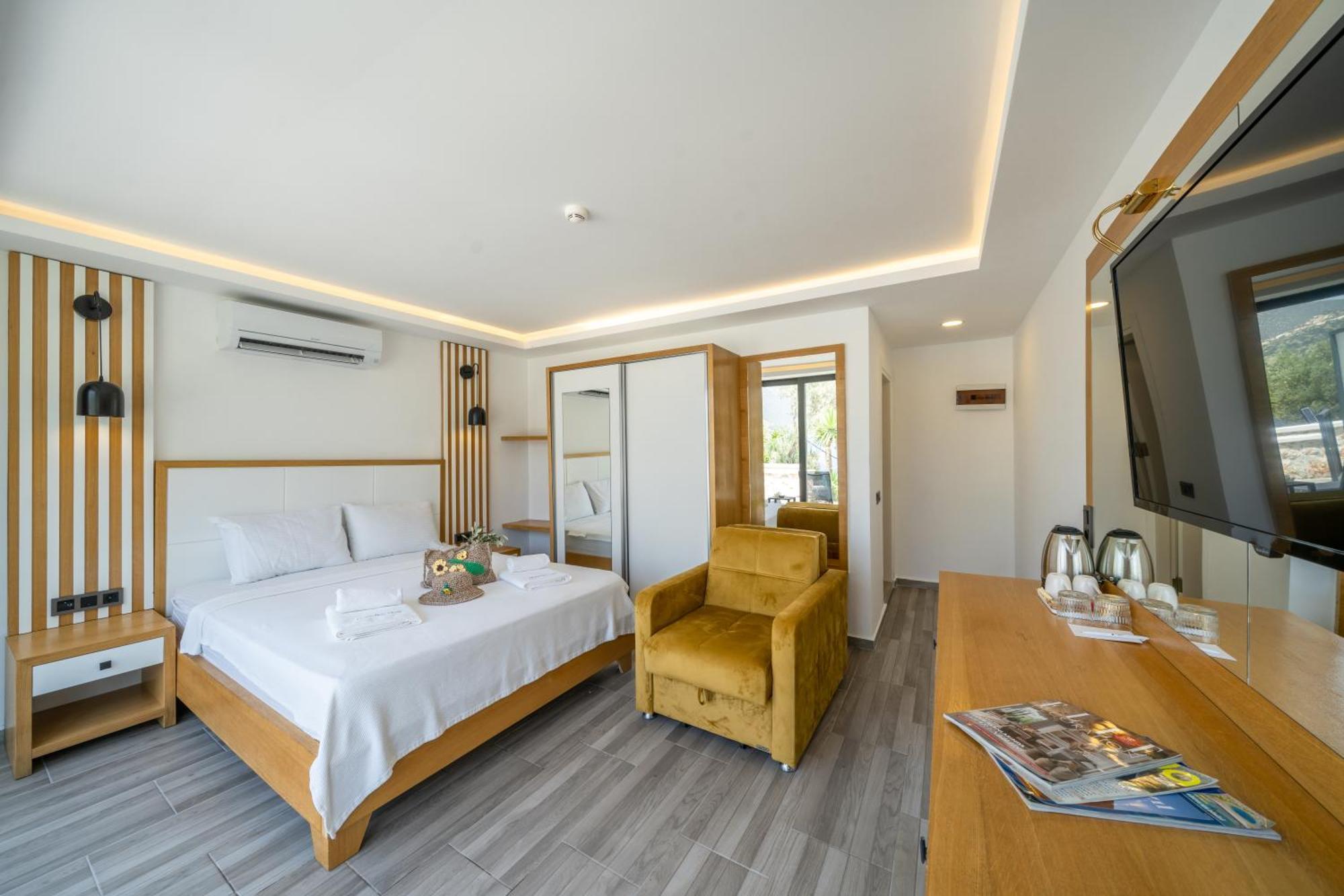 Kalkan Beach Park Hotel Kas Exterior photo