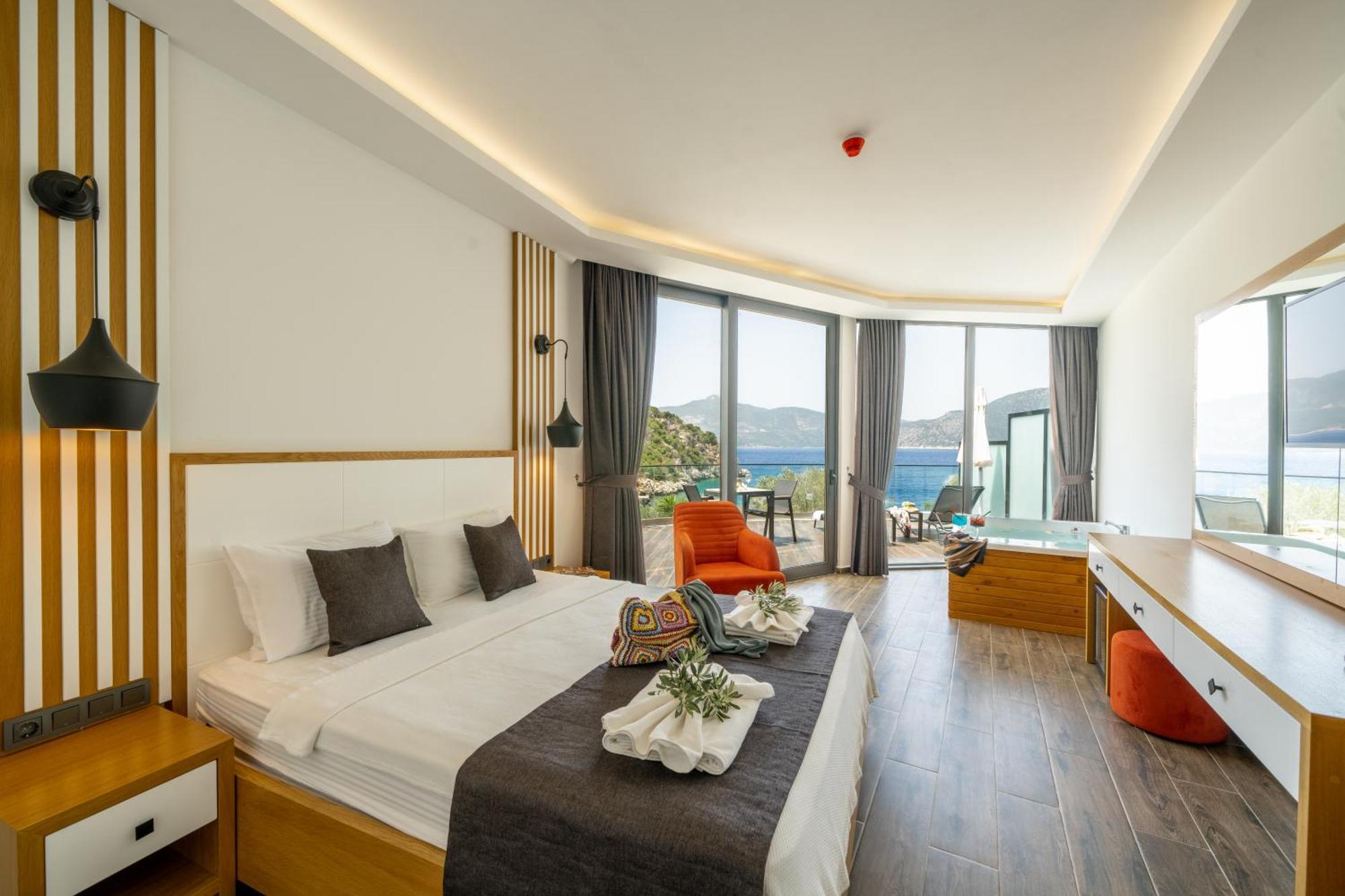 Kalkan Beach Park Hotel Kas Exterior photo