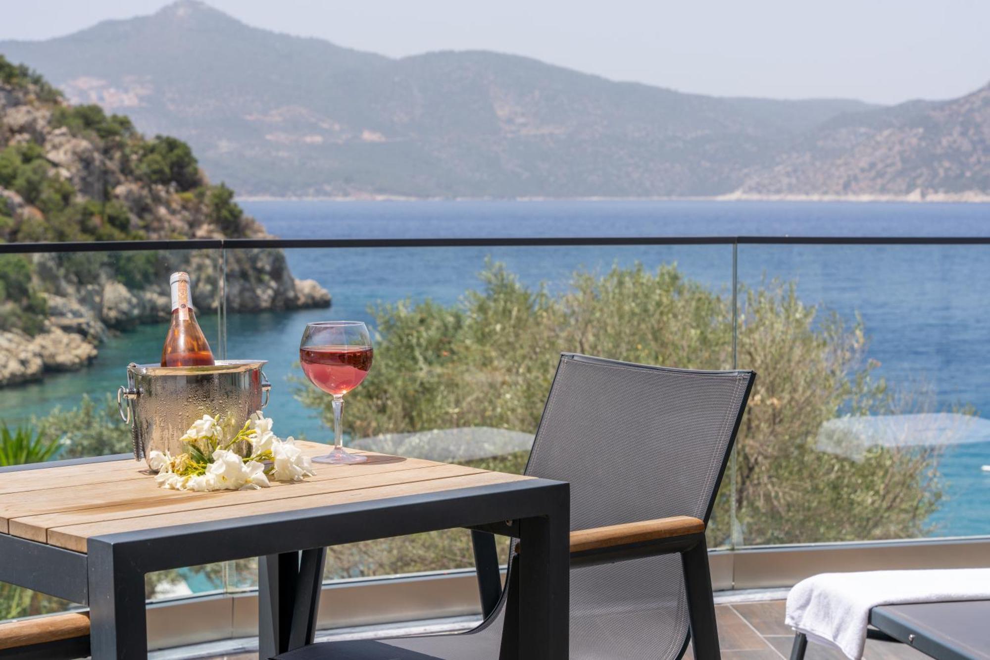 Kalkan Beach Park Hotel Kas Exterior photo